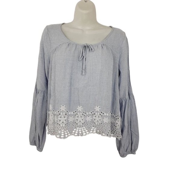 Hollister Tops - Hollister pinstripe m floral lace blue white long sleeve  cropped